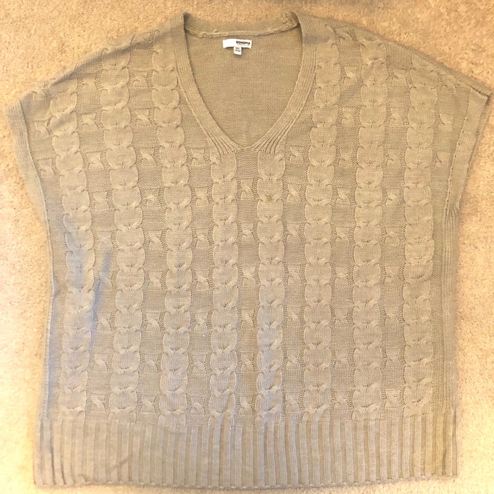 Oversized chunky knit sweater